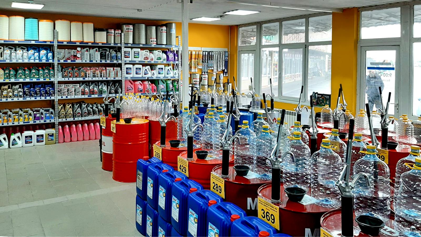 магазины на комиссаровском шахты. проспект ленинского комсомола шахты. шахтный магазин. запчасти шахты рф. автосервис шахты.